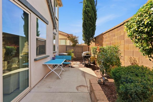 8036 Ryland Dr, El Dorado Hills, CA 95762