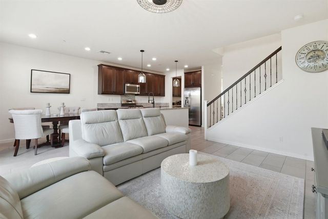 8036 Ryland Dr, El Dorado Hills, CA 95762