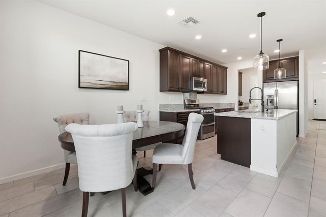 8036 Ryland Dr, El Dorado Hills, CA 95762