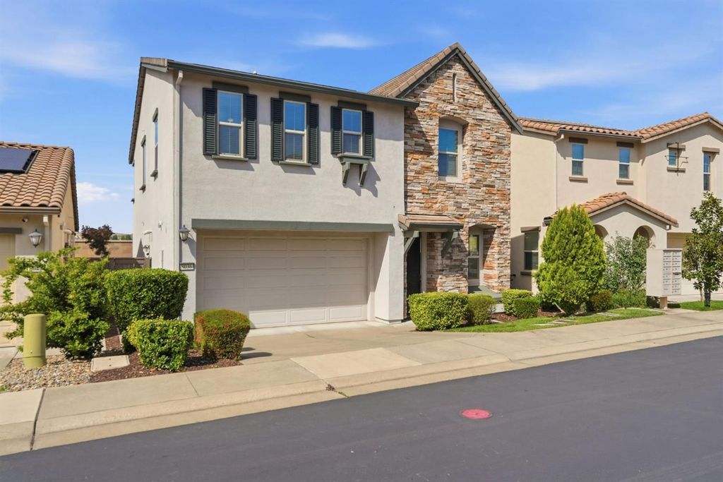 8036 Ryland Dr, El Dorado Hills, CA 95762