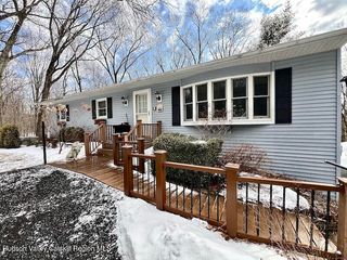 5 Durmo Road, New Paltz, NY 12561