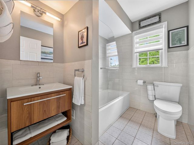 35 Fay Road, New City, NY 10956
