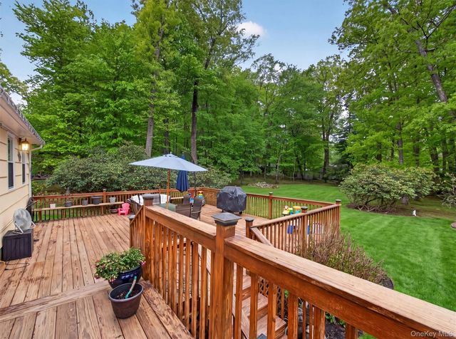 35 Fay Road, New City, NY 10956