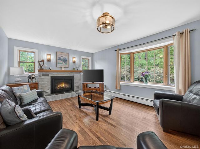 35 Fay Road, New City, NY 10956
