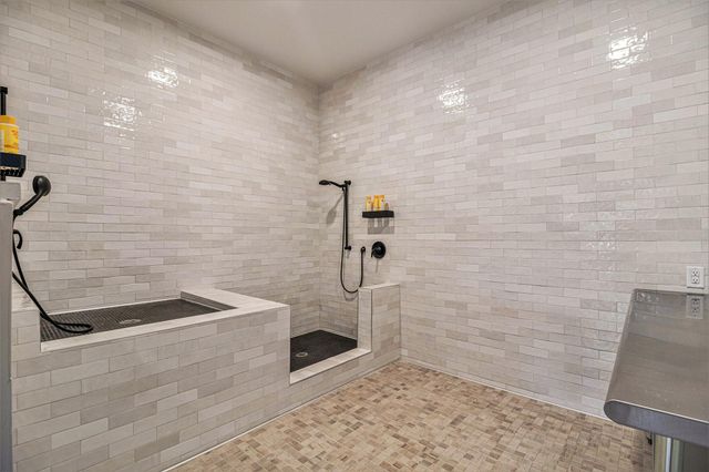 1801 Smith Street 211, Houston, TX 77002