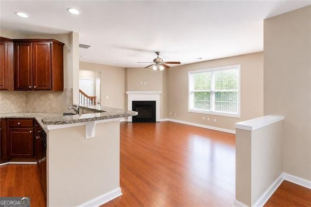 300 Hampton Place, Canton, GA 30115