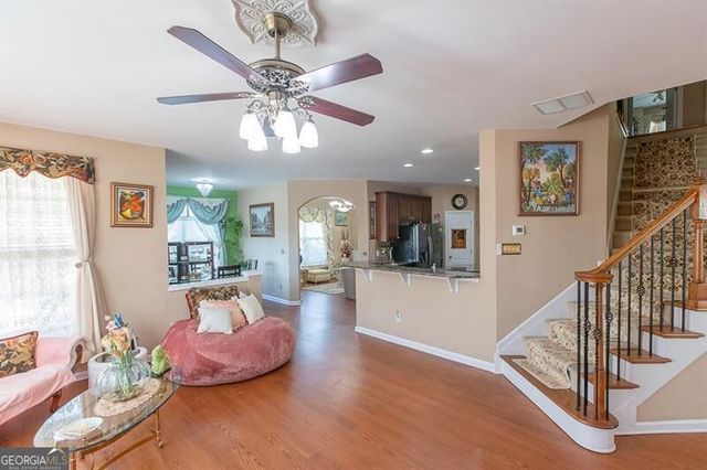 300 Hampton Place, Canton, GA 30115