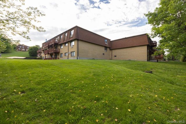 386 Richard Court, Pomona, NY 10970