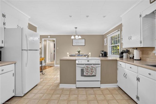 329 Lambert Drive, Asheboro, NC 27205