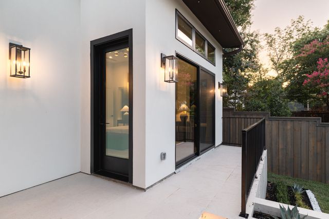 7119 Coronado Avenue, Dallas, TX 75214