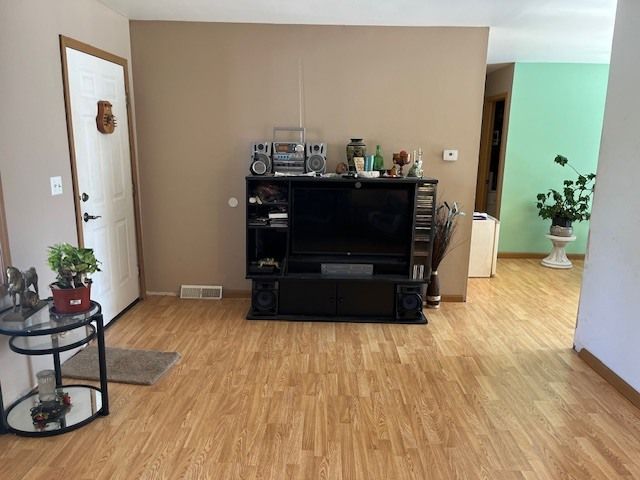 24314 S Burr Road, Channahon, IL 60410