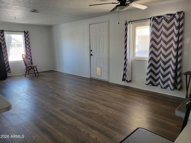 8401 N 67TH Avenue 156, Glendale, AZ 85302