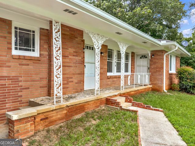 2794 Lake Harbin Dr Road, Morrow, GA 30260