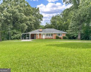 2794 Lake Harbin Dr Road, Morrow, GA 30260