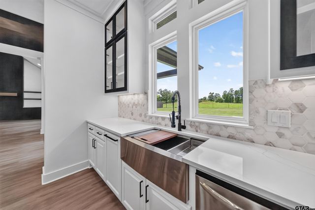 139 White-N-Gail, Bullard, TX 75757