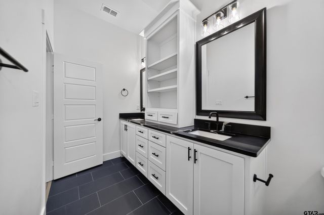 139 White-N-Gail, Bullard, TX 75757