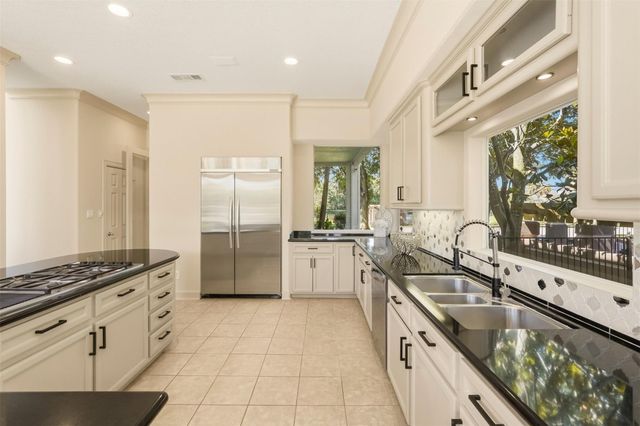 21 Harbor View Drive, Sugar Land, TX 77479