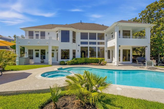 21 Harbor View Drive, Sugar Land, TX 77479