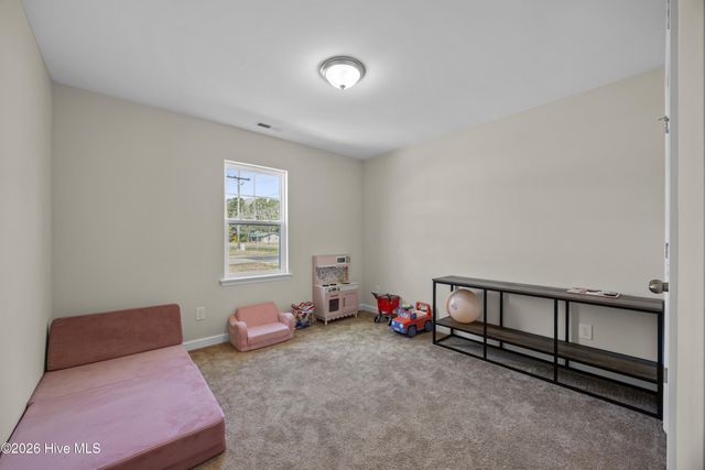 501 Orchard Creek Drive, Beulaville, NC 28518