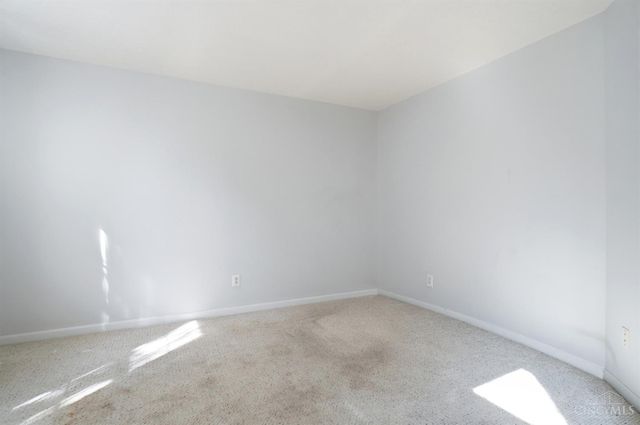 9865 Seward Road, Fairfield, OH 45014