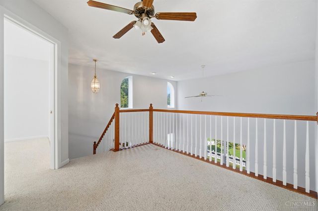 9865 Seward Road, Fairfield, OH 45014