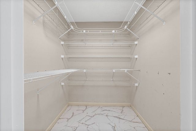 206 Longwood Ln, Clarksville, TN 37043