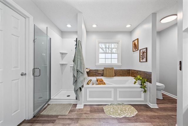 206 Longwood Ln, Clarksville, TN 37043