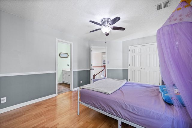 206 Longwood Ln, Clarksville, TN 37043