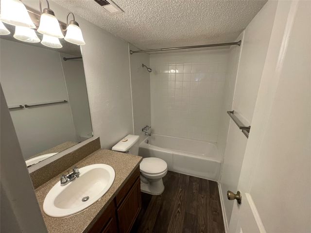 2801 Hemphill PARK A102, Austin, TX 78705