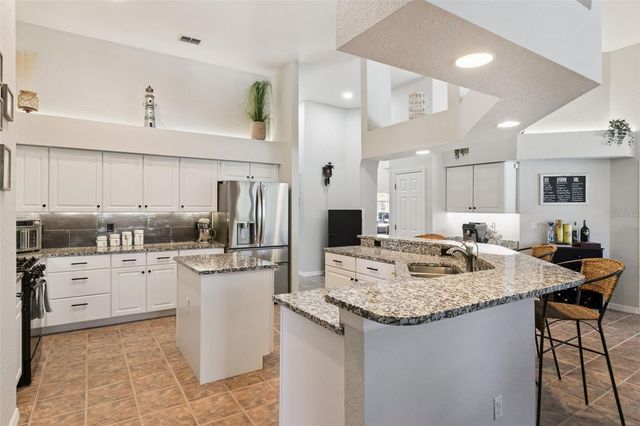 5699 POND PINE POINT, Oviedo, FL 32765