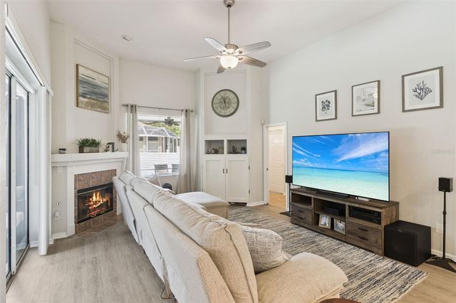 5699 POND PINE POINT, Oviedo, FL 32765