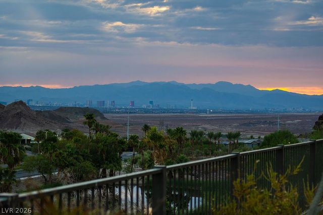 59 Alta Cascata Place, Henderson, NV 89011