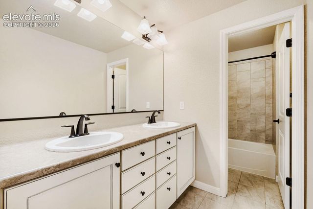 8433 Crooked Branch Lane, Colorado Springs, CO 80927
