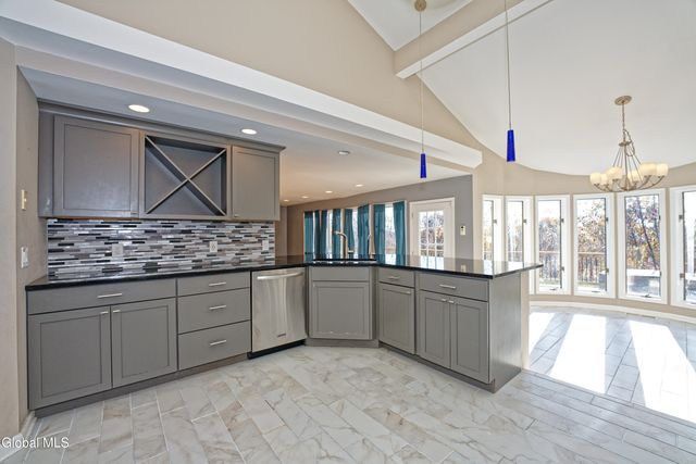 1243 Waters Road, Glenville, NY 12302