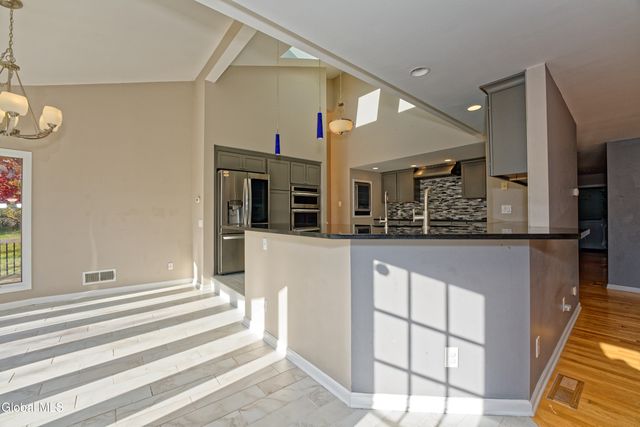 1243 Waters Road, Glenville, NY 12302