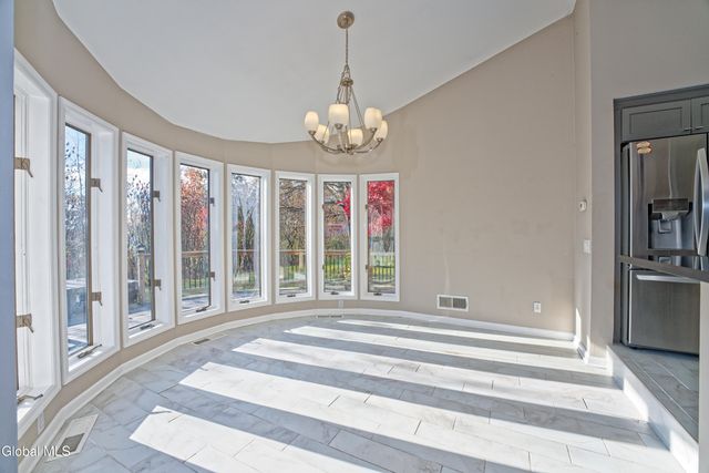 1243 Waters Road, Glenville, NY 12302