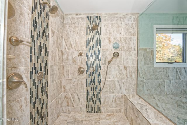 1243 Waters Road, Glenville, NY 12302