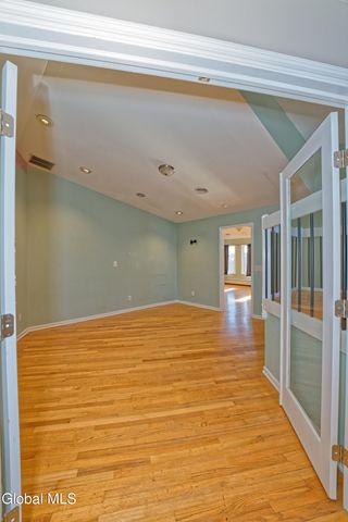 1243 Waters Road, Glenville, NY 12302