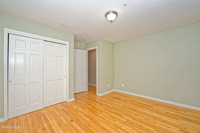 1243 Waters Road, Glenville, NY 12302