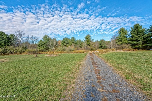 1243 Waters Road, Glenville, NY 12302