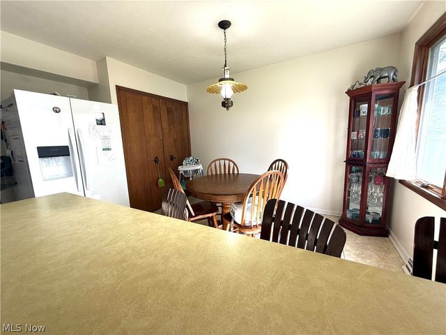 72 Heritage Drive, Tallmadge, OH 44278