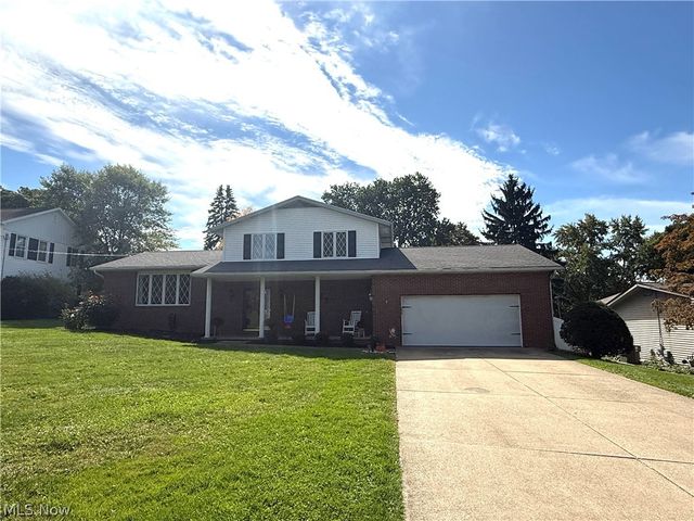 72 Heritage Drive, Tallmadge, OH 44278
