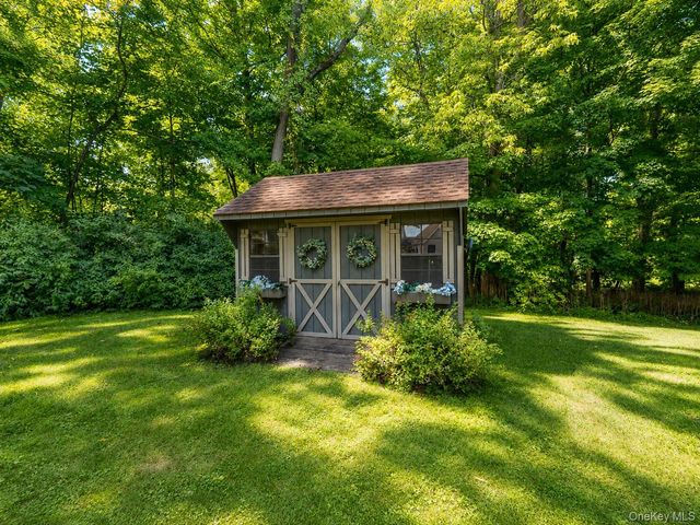 85 Merilina Avenue, Kingston, NY 12401