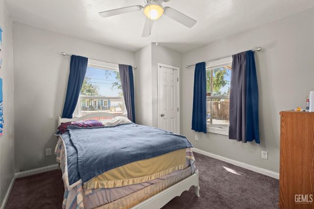 300 Beardsley Avenue, Bakersfield, CA 93308