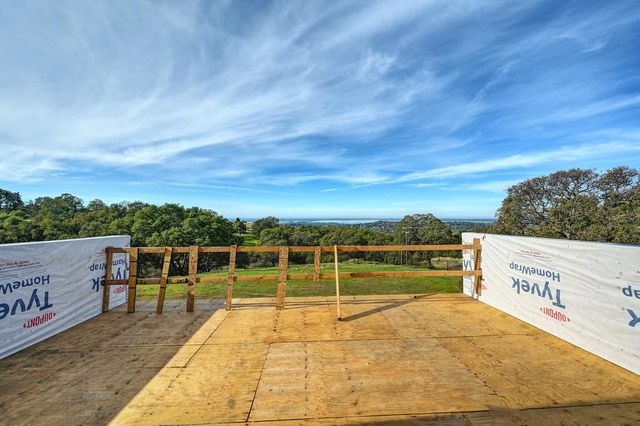 2040 W Green Springs Rd, El Dorado Hills, CA 95762