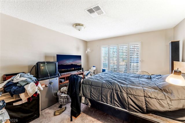 1928 Harvest Drive, Las Vegas, NV 89108
