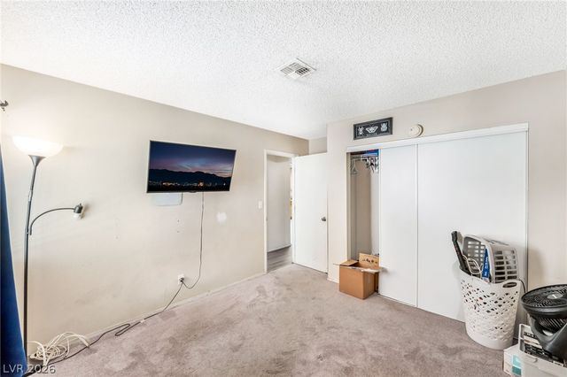 1928 Harvest Drive, Las Vegas, NV 89108