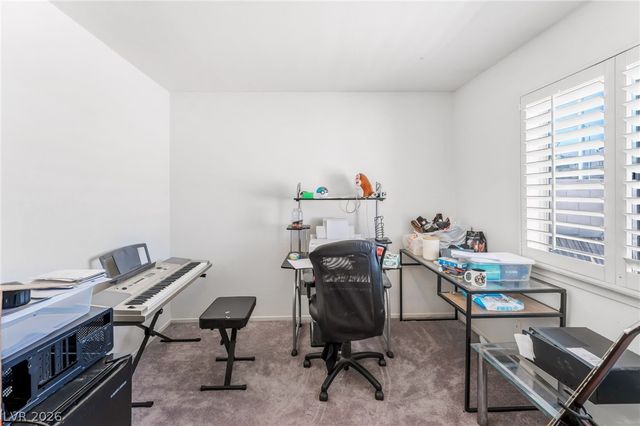 1928 Harvest Drive, Las Vegas, NV 89108