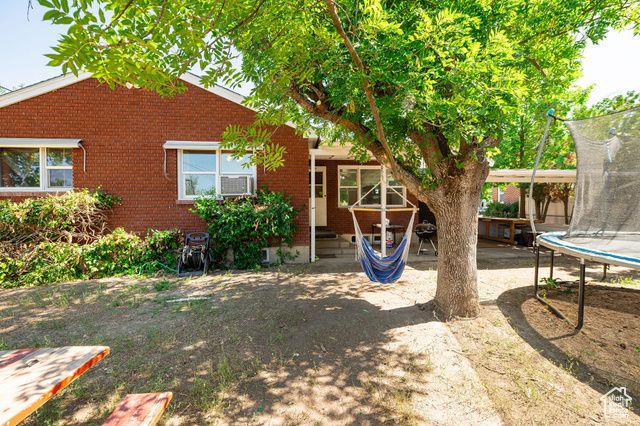 665 S 400 E, River Heights, UT 84321