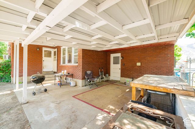 665 S 400 E, River Heights, UT 84321